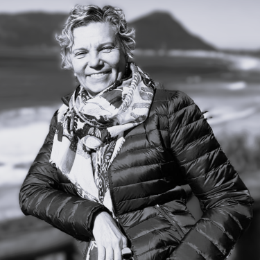 Magda Dimenstein