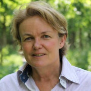 Annelies Zoomers