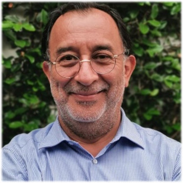Jorge González González