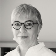Andrea Peto