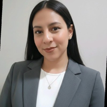 María Eugenia Cevallos Burgos