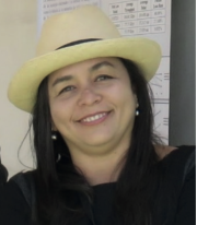 Mónica Huerta