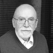 Julio Carrizosa Umaña
