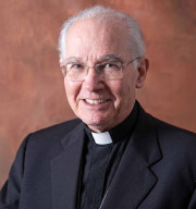 Mons. Julio Terán Dutari S.J.